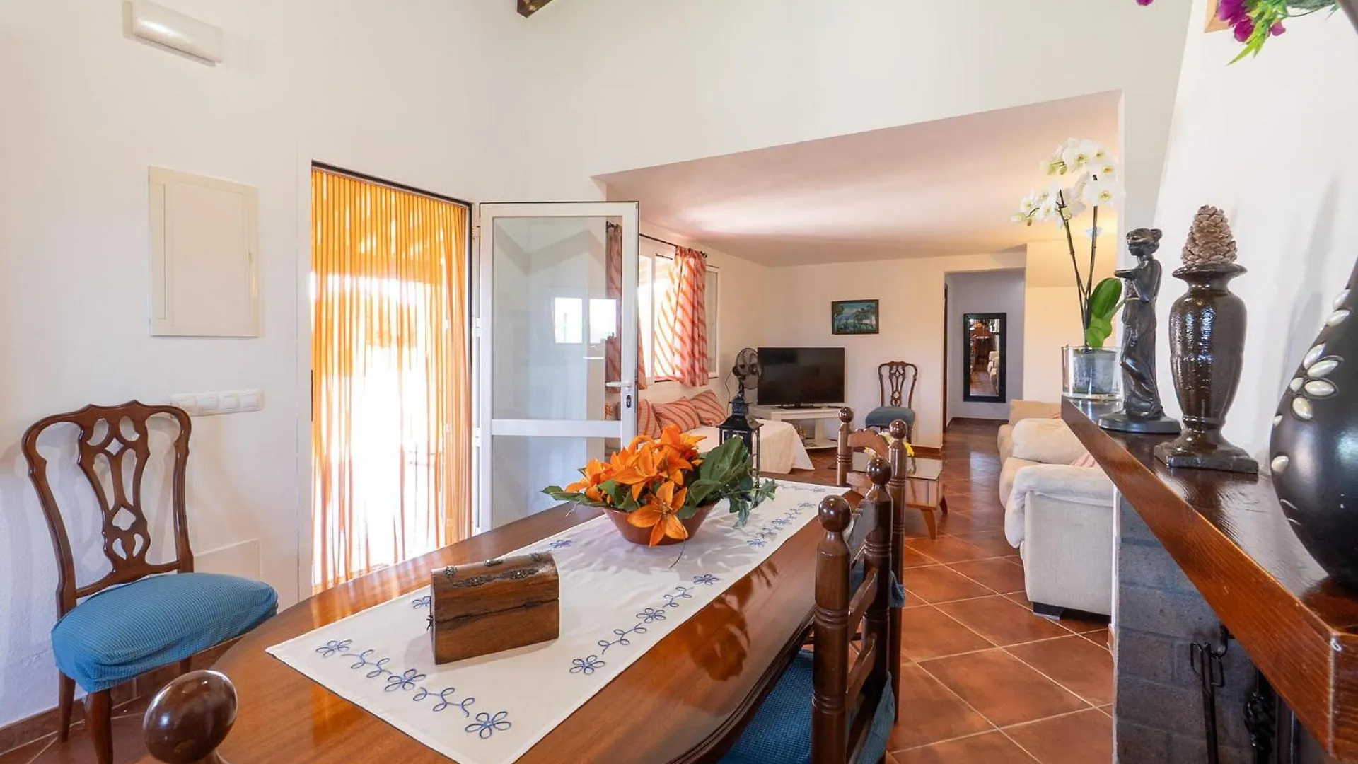 Gorgeous Home In Muro With Kitchen